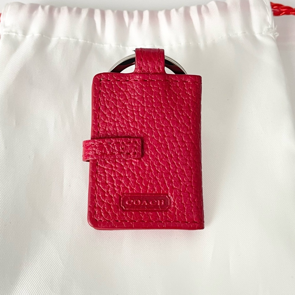 Vintage Coach Mini Photo Book Keychain - Picture 4 of 6